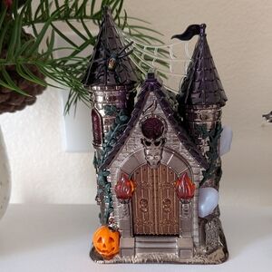Bath & Body Works Purple and Silver Haunted Castle Halloween Decor